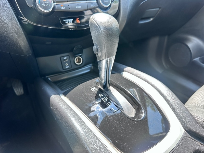 Nissan Rogue S 2WD 2015