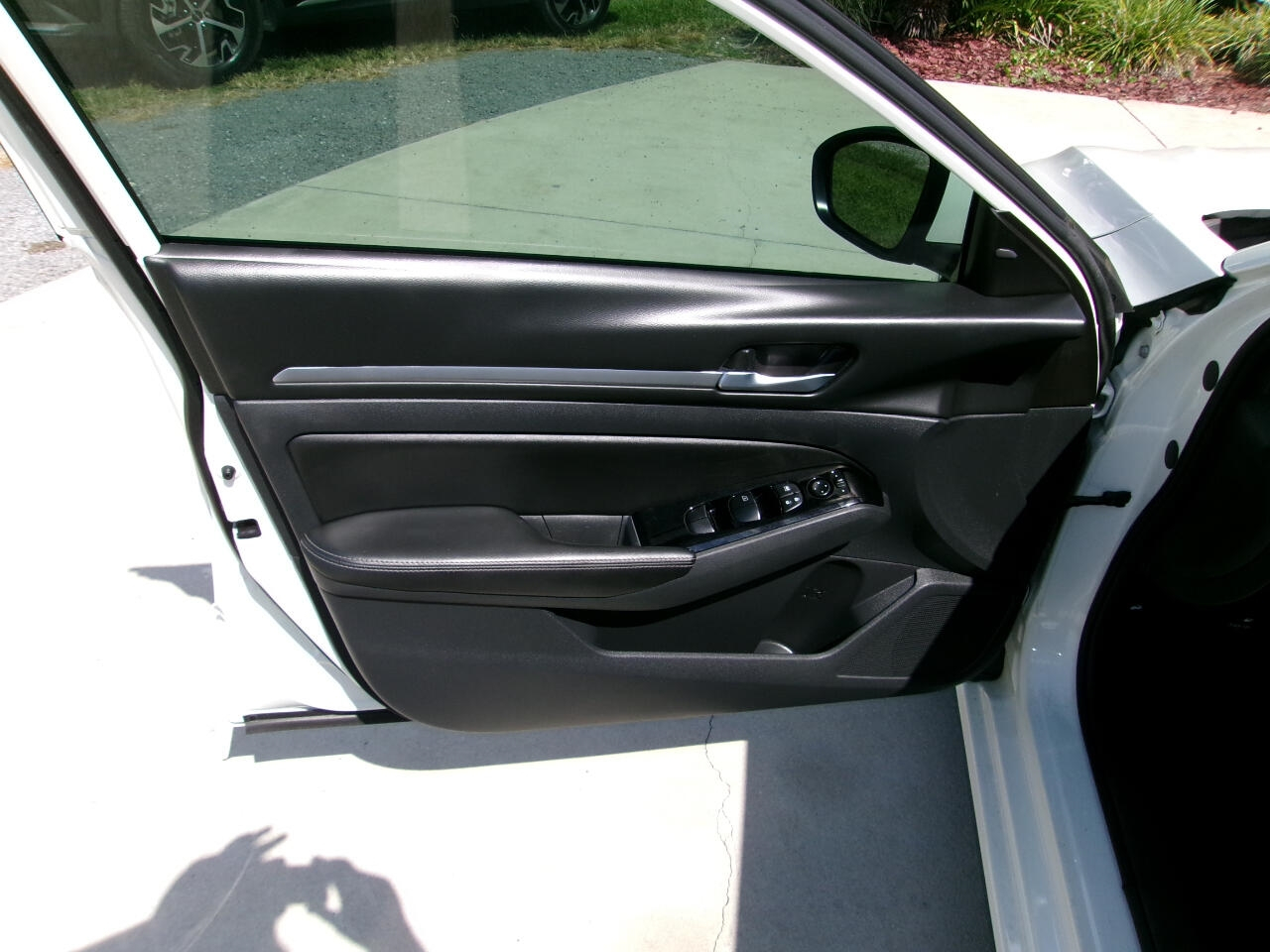 Nissan Altima 2.5 SV 2023