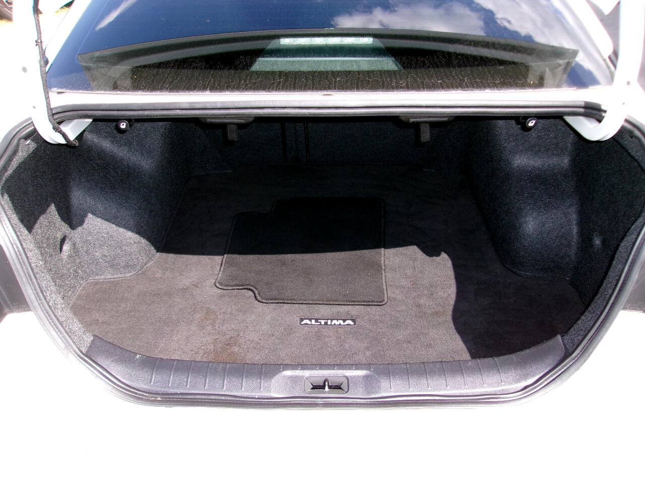 Nissan Altima 2.5 SV 2023