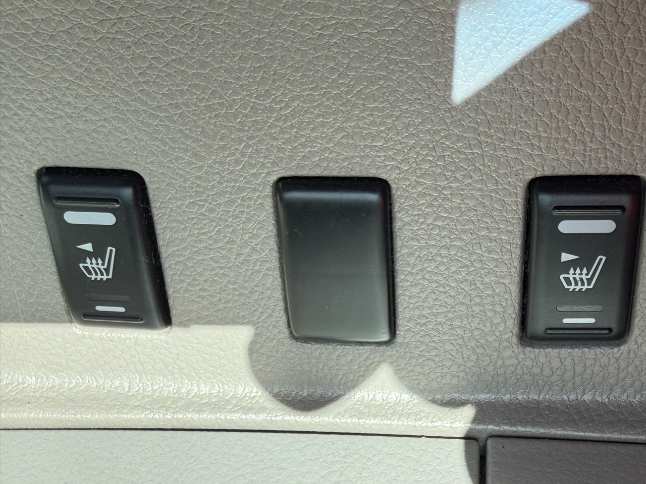 Nissan Maxima SE 2004