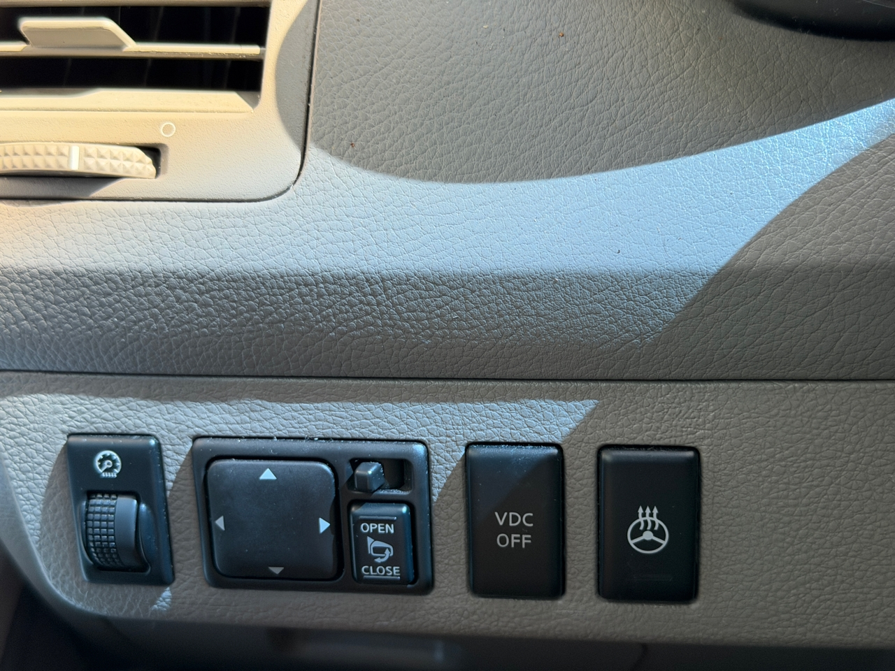 Nissan Maxima SE 2004