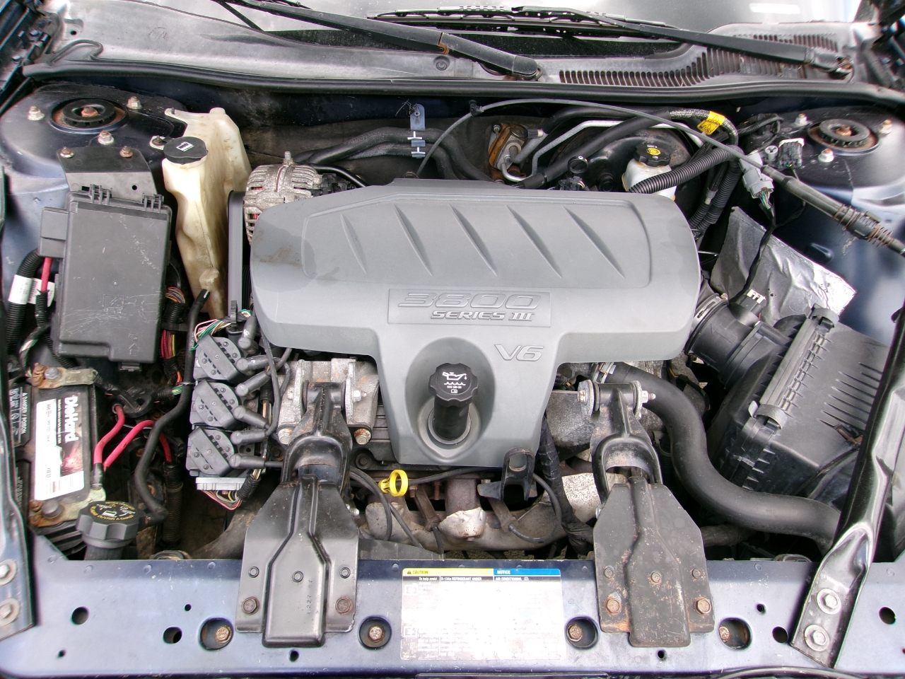 Pontiac Grand Prix Sedan 2008