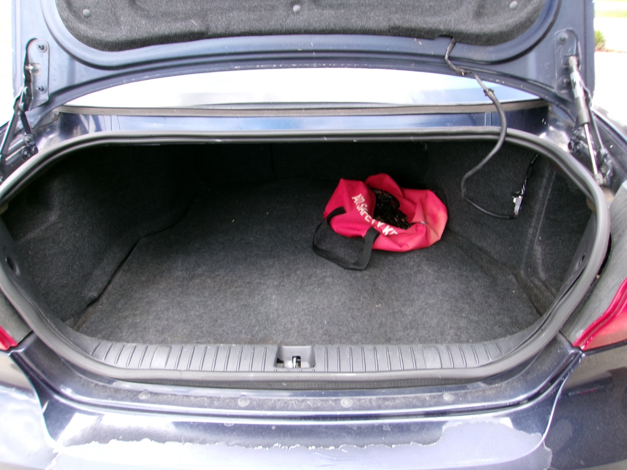 Pontiac Grand Prix Sedan 2008