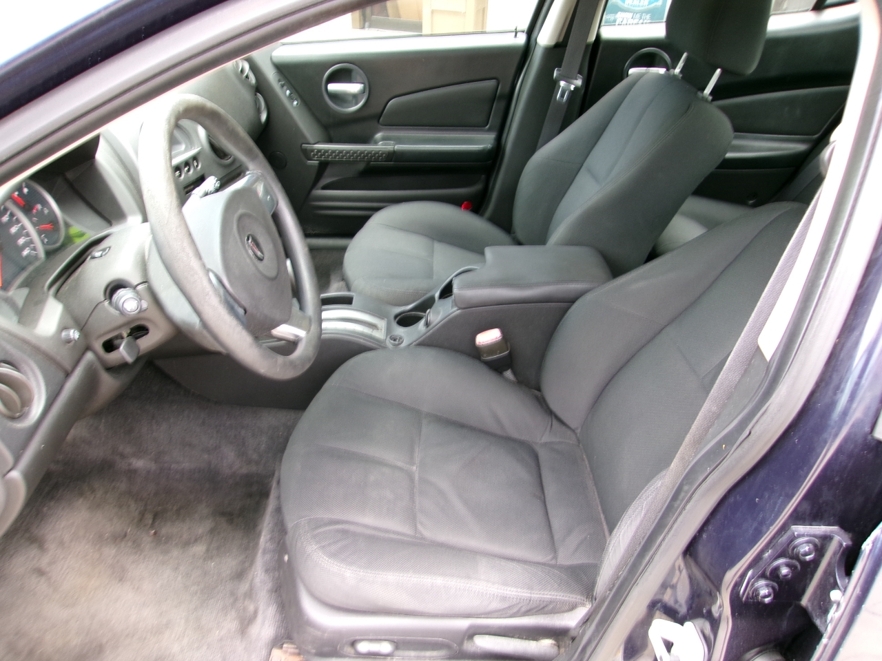 Pontiac Grand Prix Sedan 2008