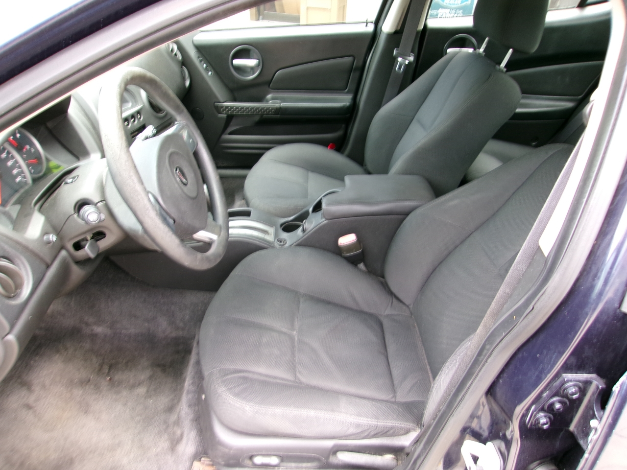 Pontiac Grand Prix Sedan 2008