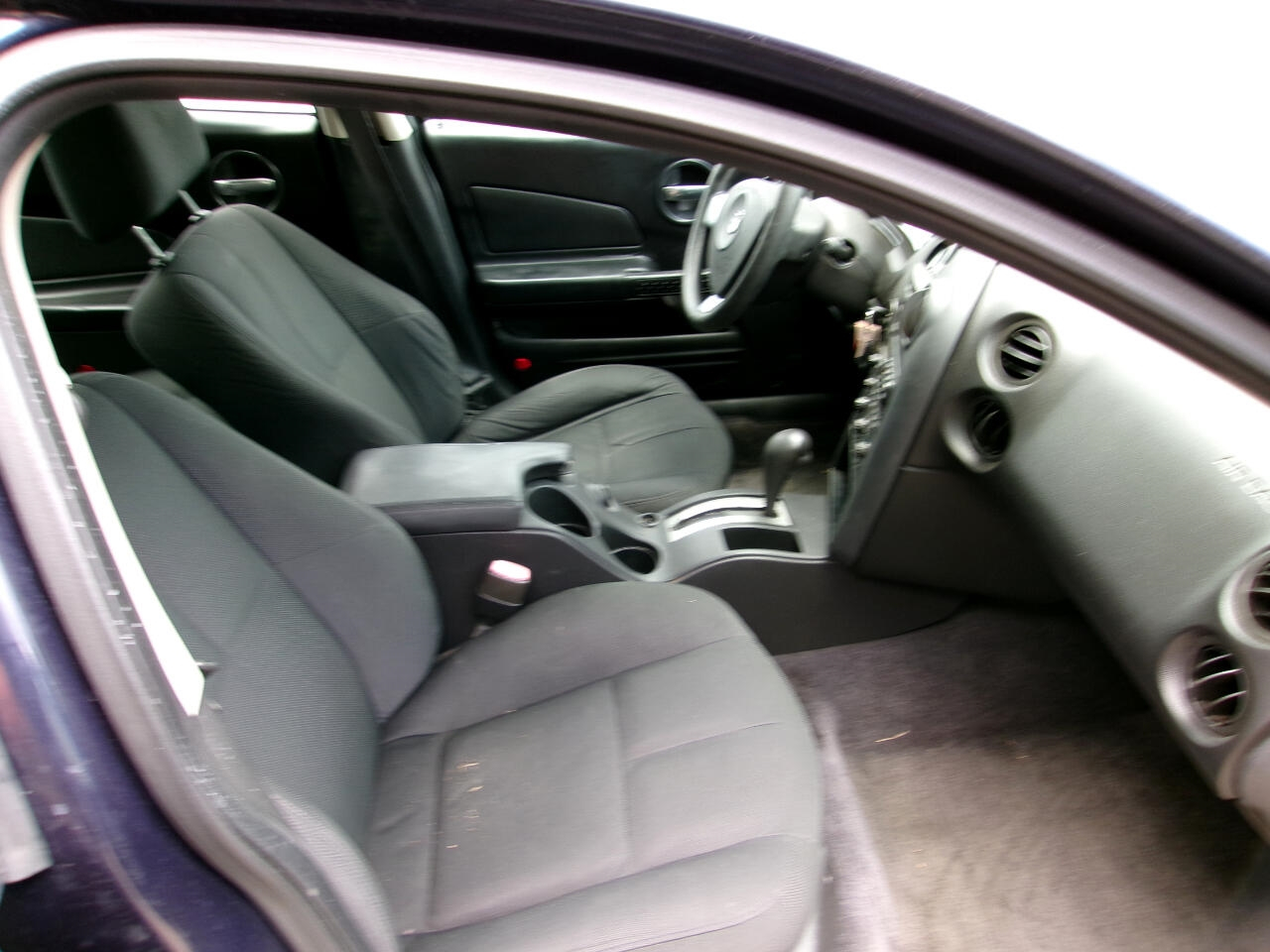 Pontiac Grand Prix Sedan 2008