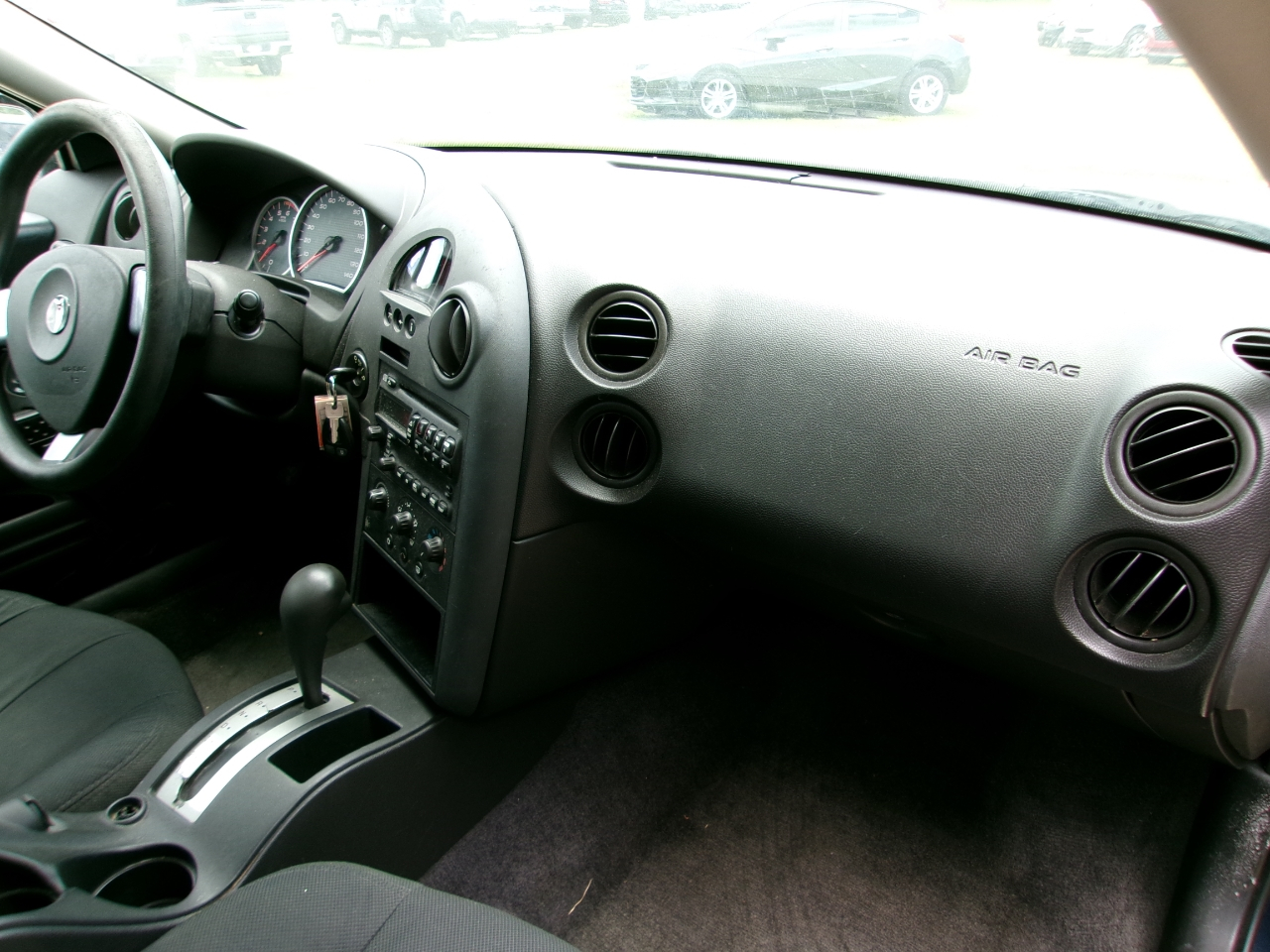 Pontiac Grand Prix Sedan 2008