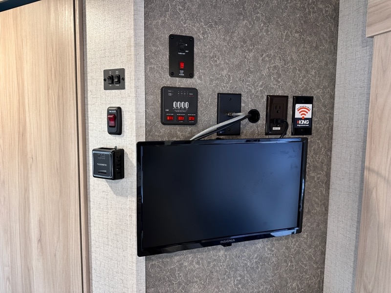 Winnebago Ultra Lite  2022