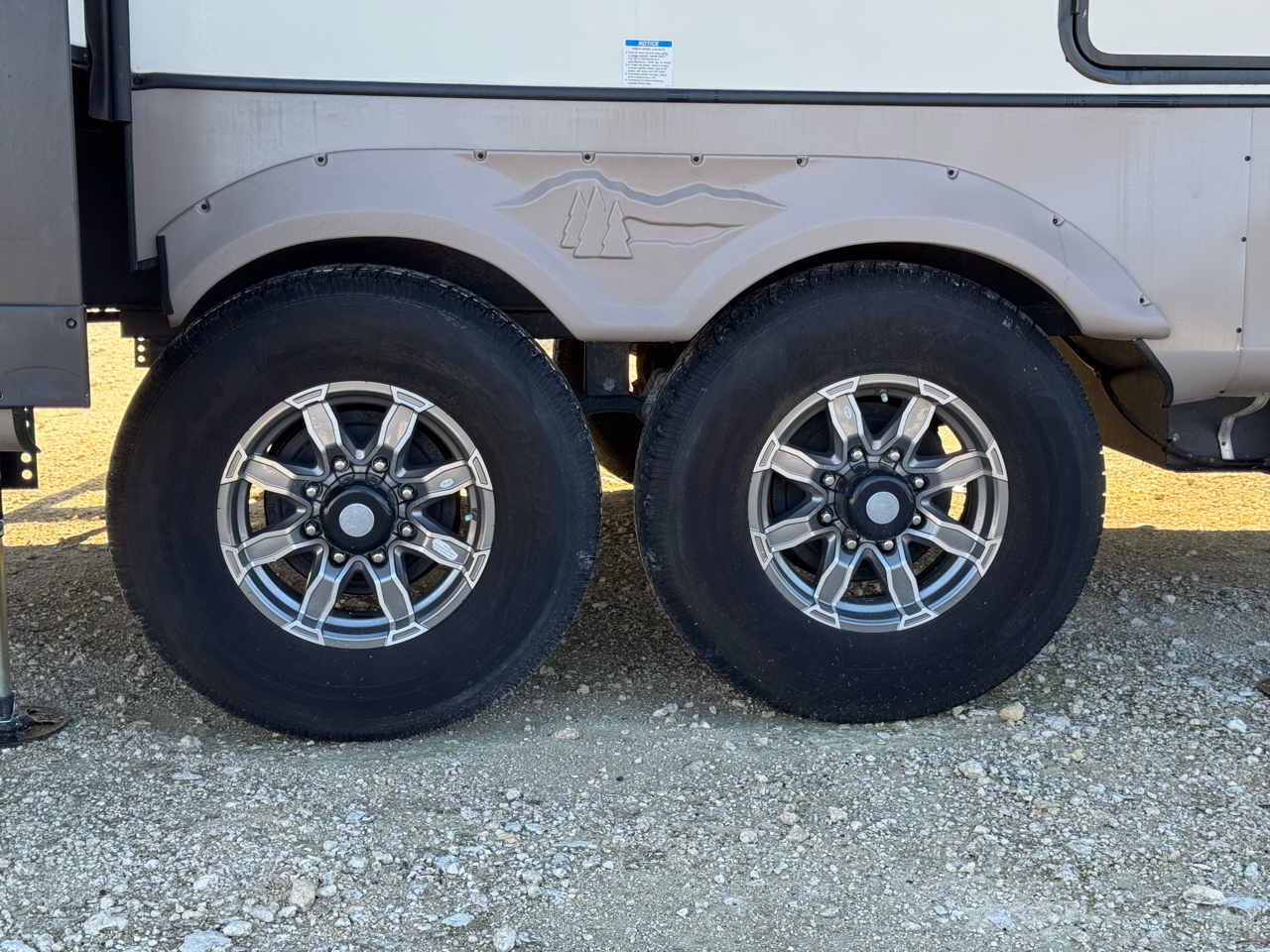 Forest River Unknown  2022