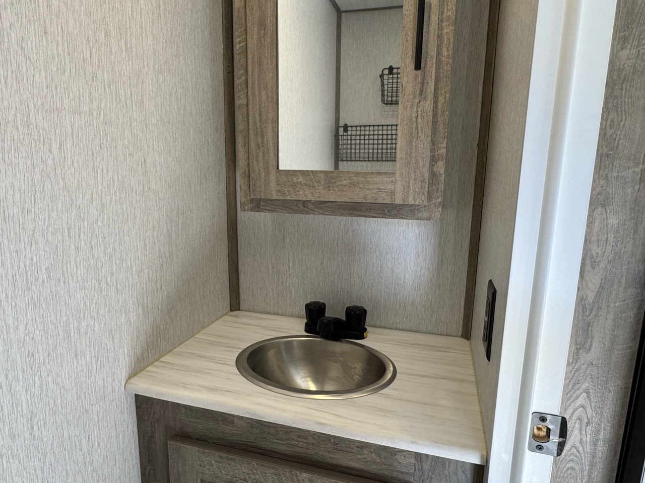 Forest River Unknown  2022