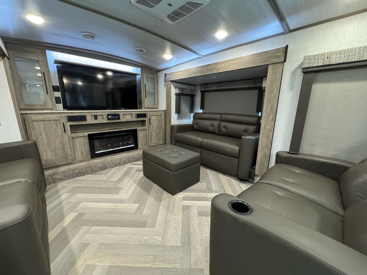 Forest River Unknown  2022