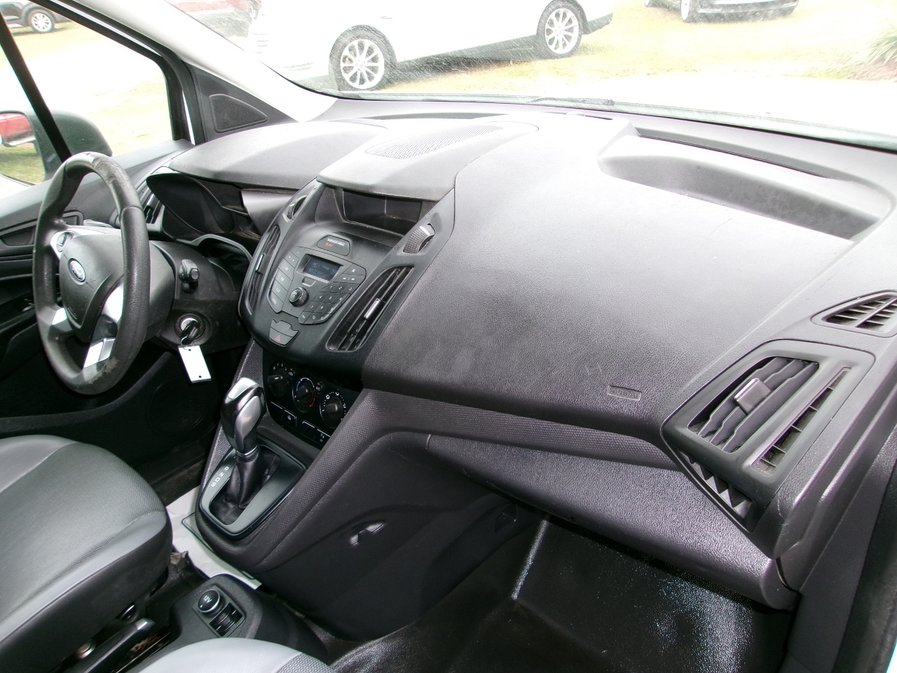 Ford Transit Connect Cargo Van XL LWB w/Rear 180 Degree Door 2017