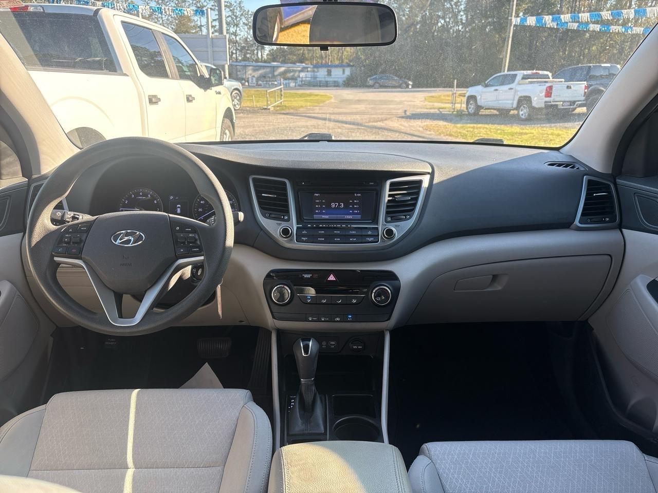Hyundai Tucson SE 2017