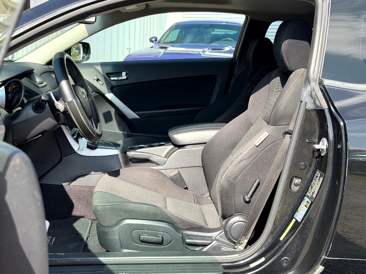 Hyundai Genesis Coupe 2.0T Premium Auto 2010