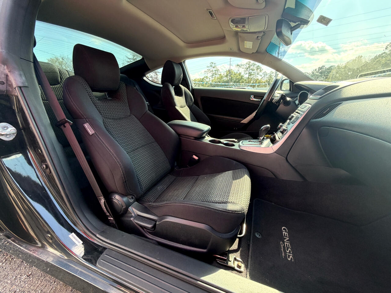 Hyundai Genesis Coupe 2.0T Premium Auto 2010