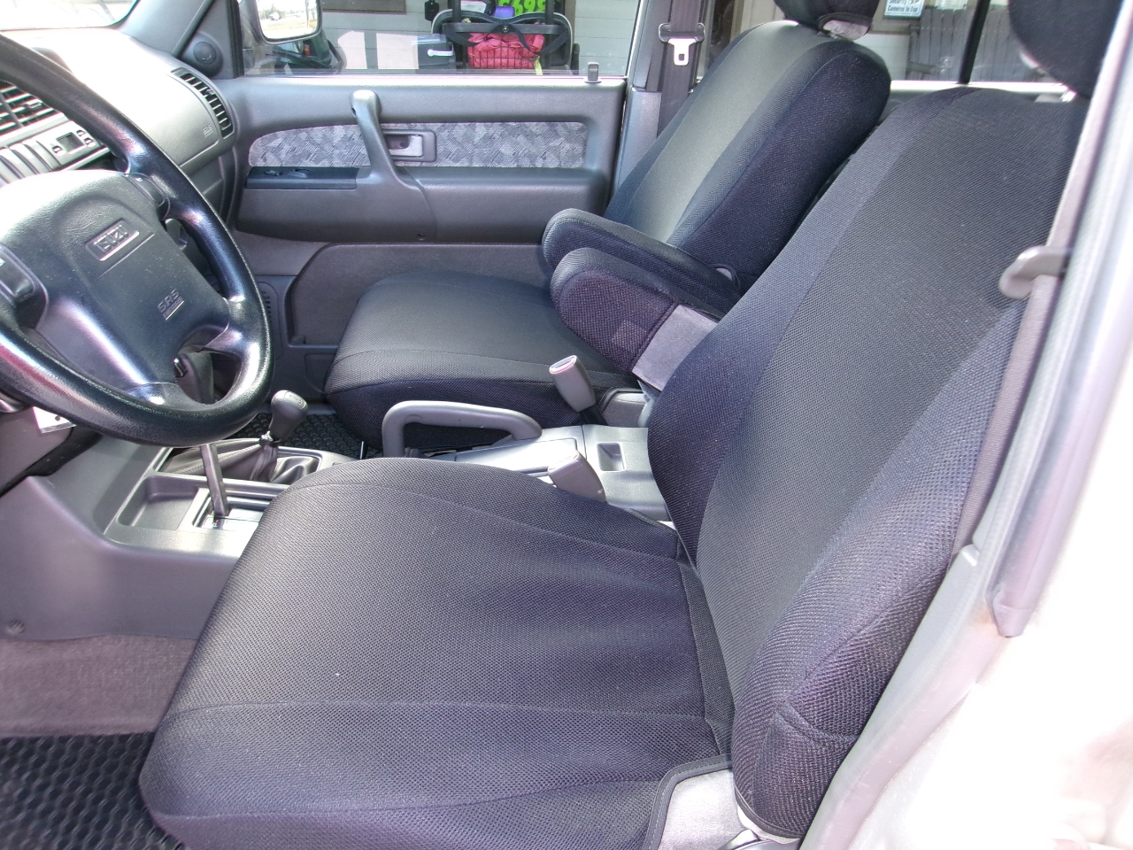 Isuzu Trooper S 4WD 2001