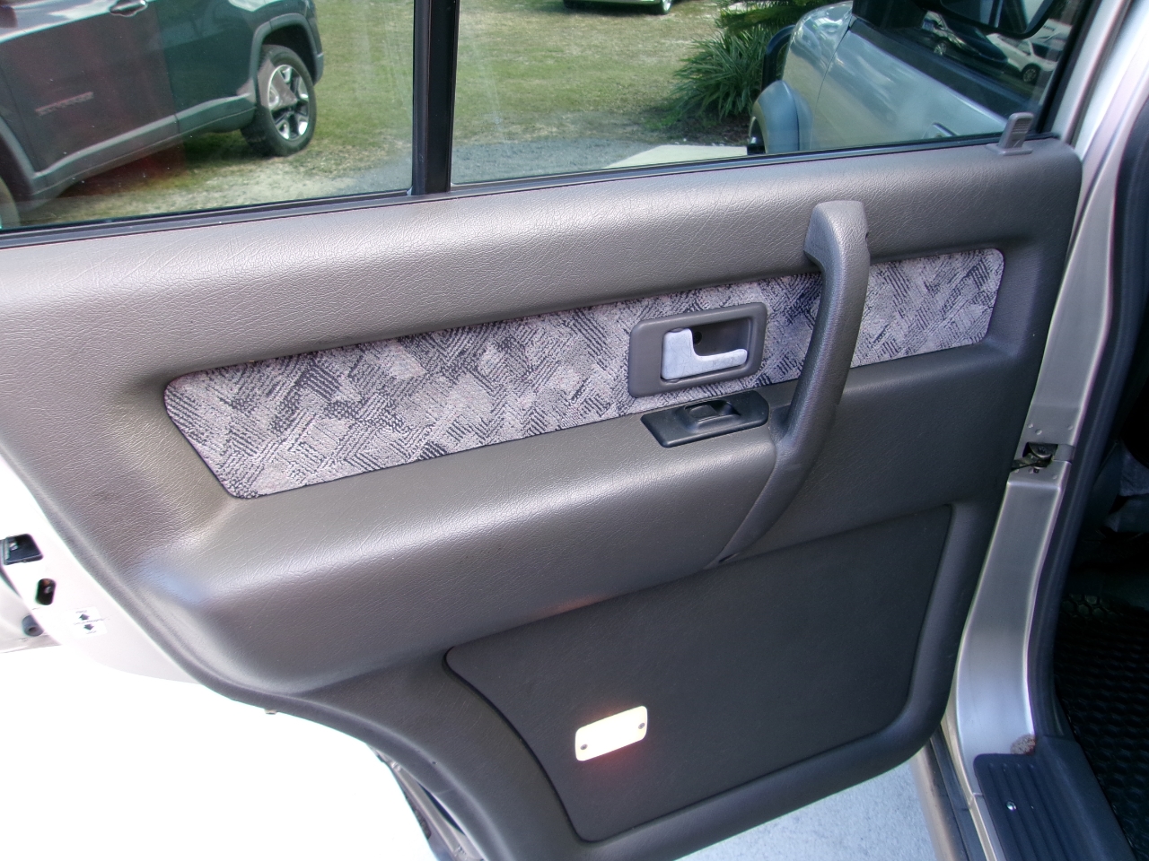 Isuzu Trooper S 4WD 2001