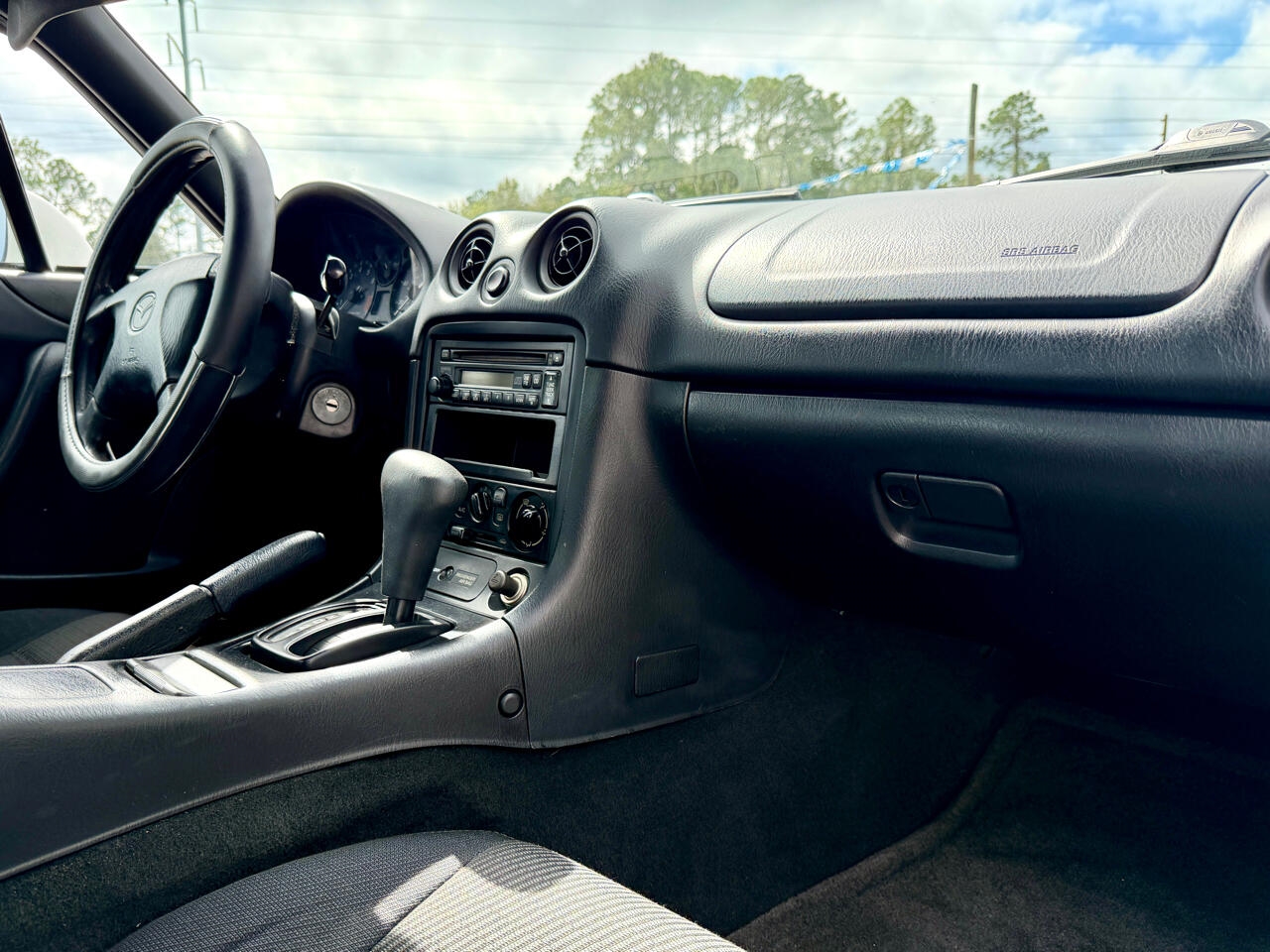 Mazda MX-5 Miata Base 1999