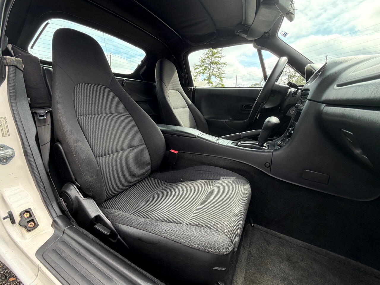 Mazda MX-5 Miata Base 1999