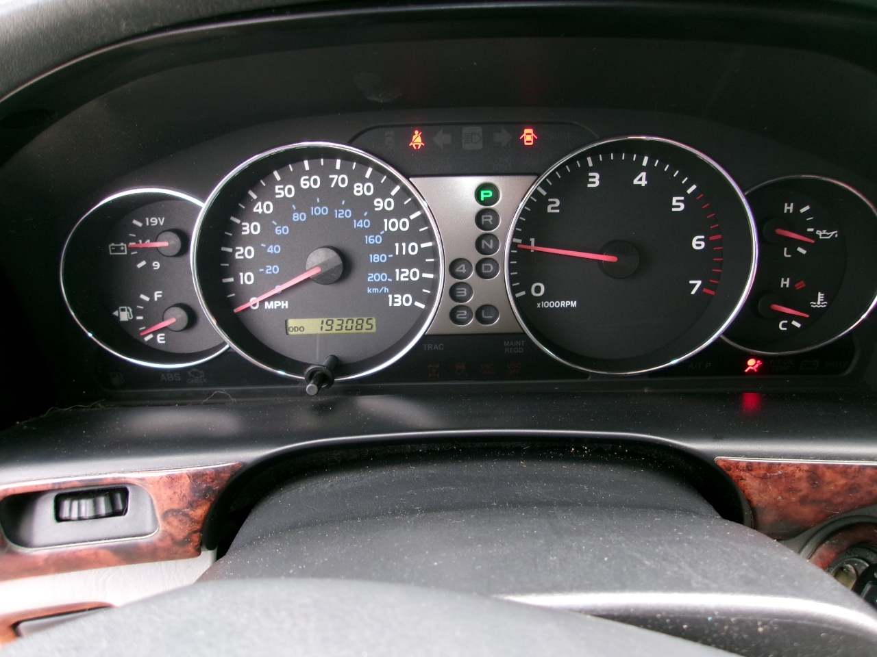 Toyota Land Cruiser 4WD 2004