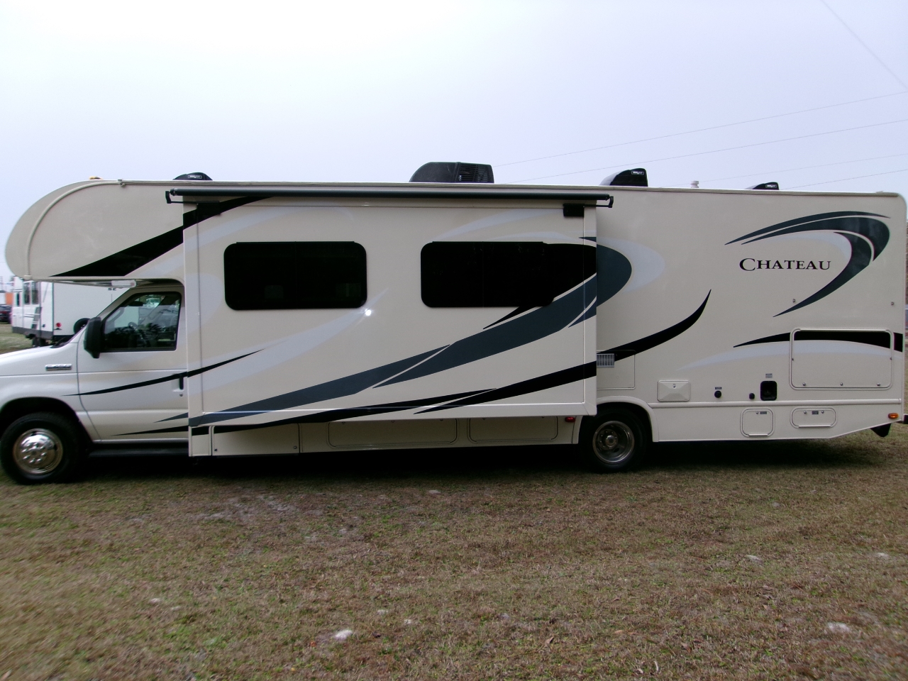 Ford Econoline E450 2014