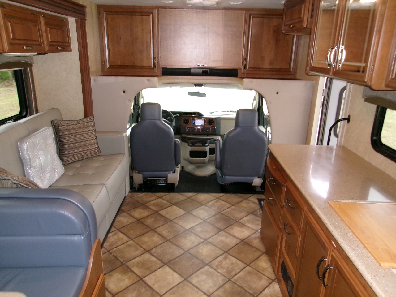 Ford Econoline E450 2014