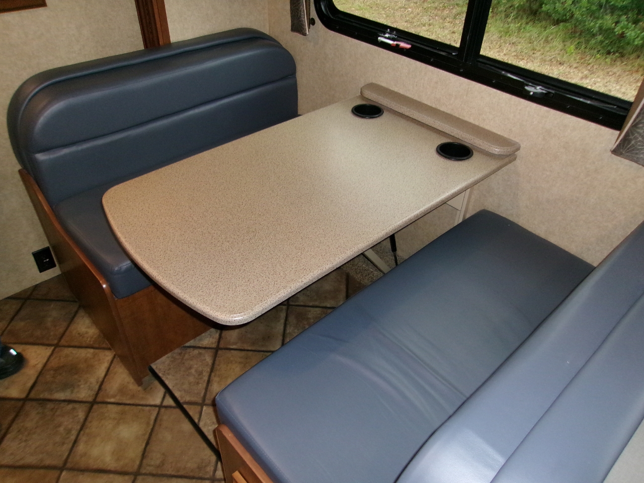 Ford Econoline E450 2014