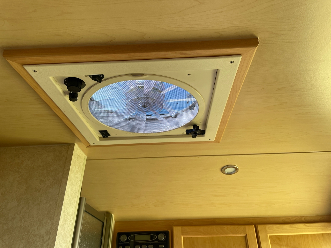 nuCamp RV’ Tab 320  2015