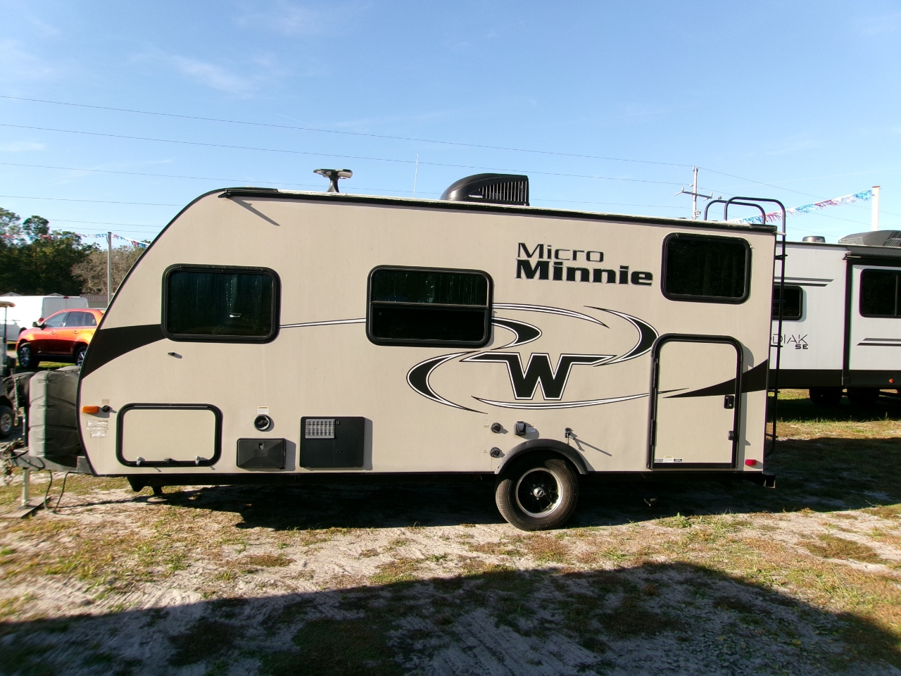 Winnebago of Indiana Unknown  2018