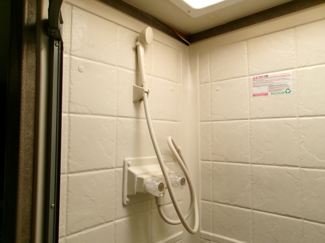 Chevrolet Express G4500 159" 2019