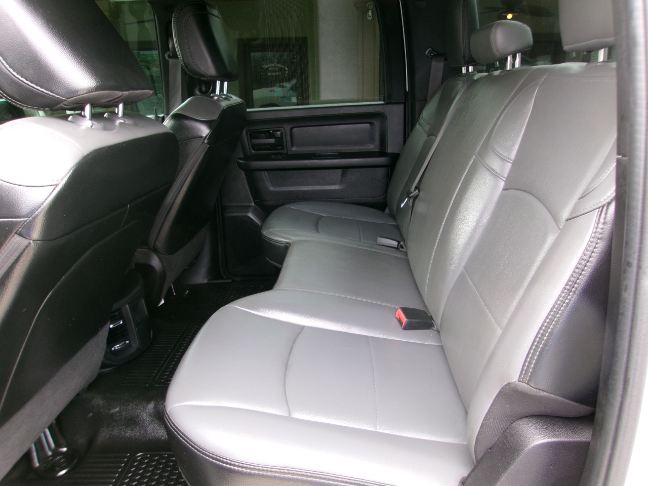 RAM 2500 Tradesman Crew Cab SWB 4WD 2022