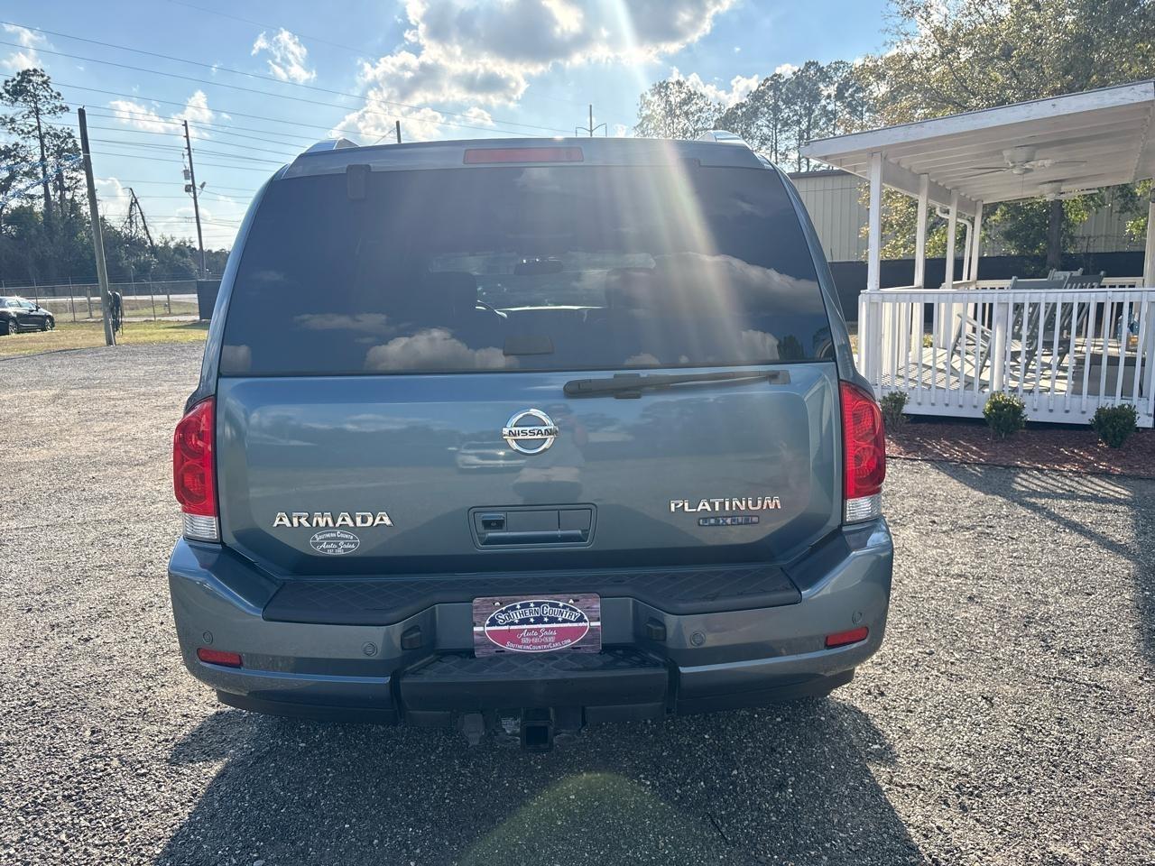 Nissan Armada Platinum 2WD 2010