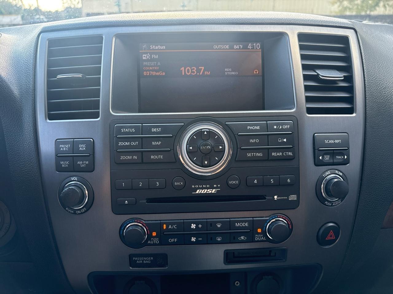 Nissan Armada Platinum 2WD 2010