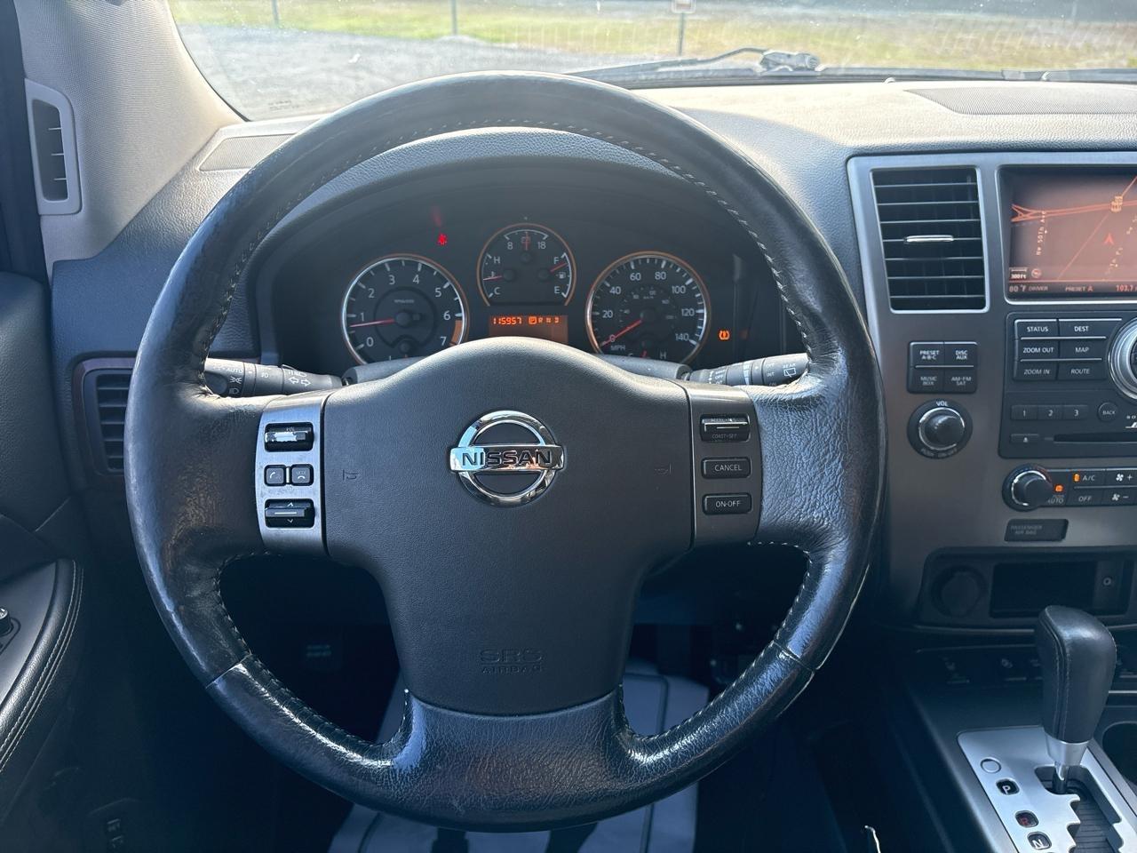 Nissan Armada Platinum 2WD 2010