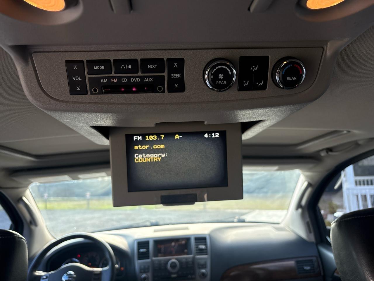 Nissan Armada Platinum 2WD 2010