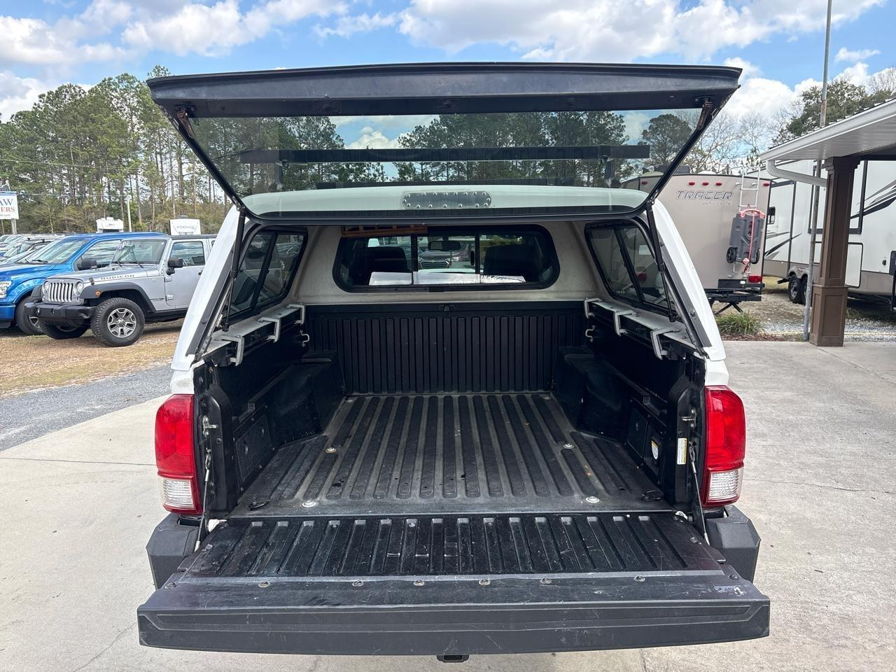 Toyota Tacoma SR5 Double Cab Long Bed V6 6AT 4WD 2017