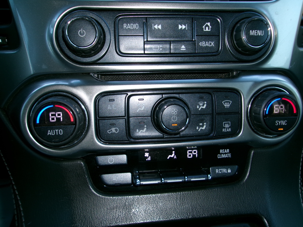 Chevrolet Tahoe LS 4WD 2018