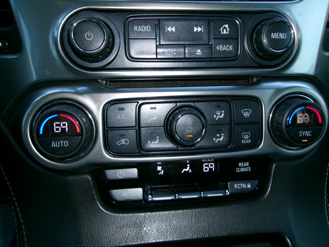 Chevrolet Tahoe LS 4WD 2018