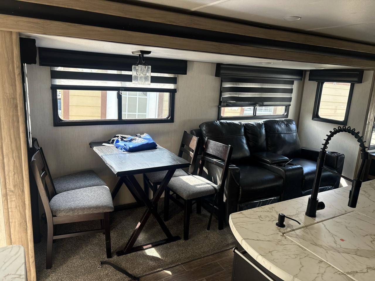 Forest River Alpha Wolf  2021