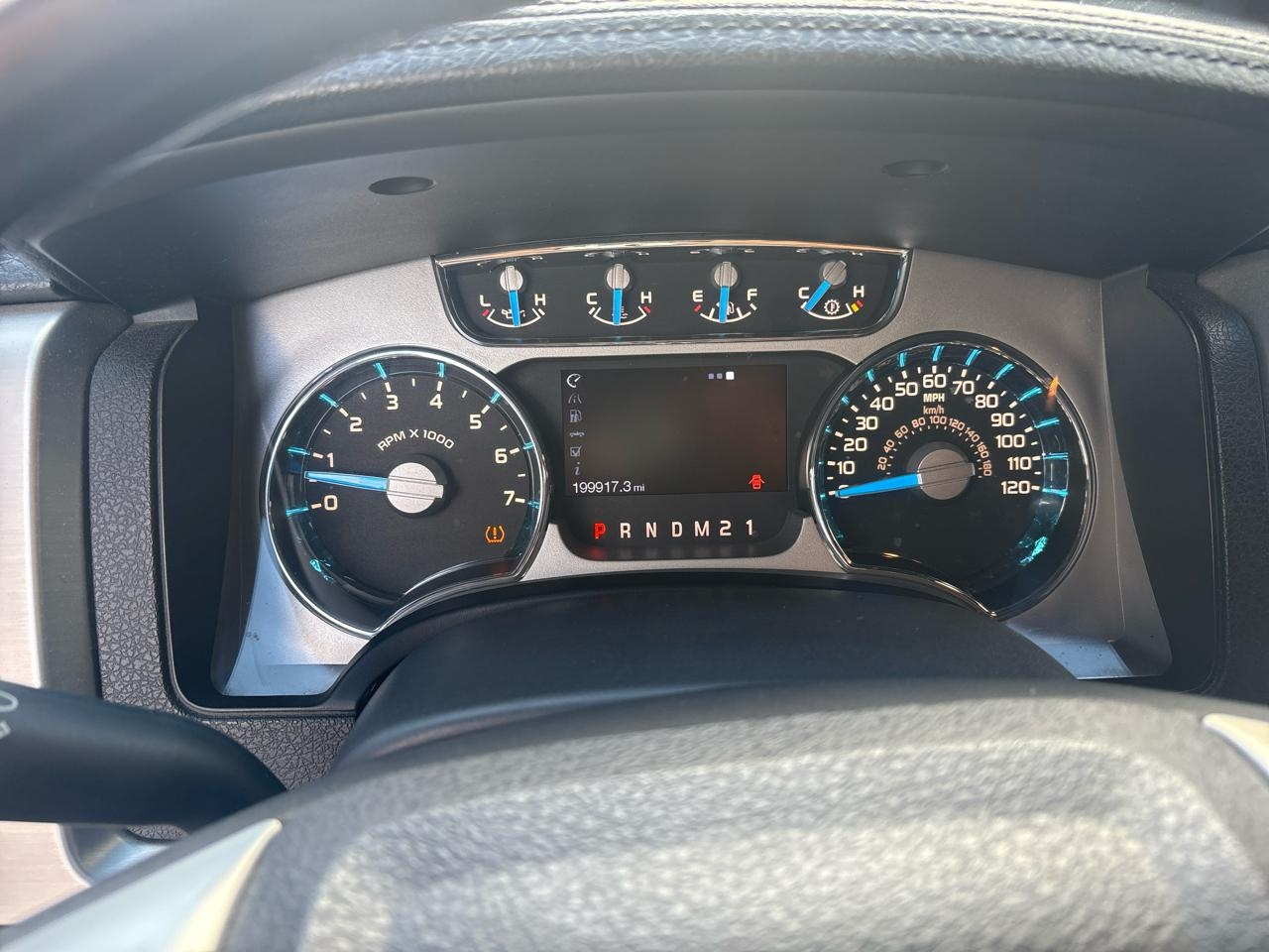 Ford F-150 Platinum SuperCrew 5.5-ft. Bed 4WD 2013