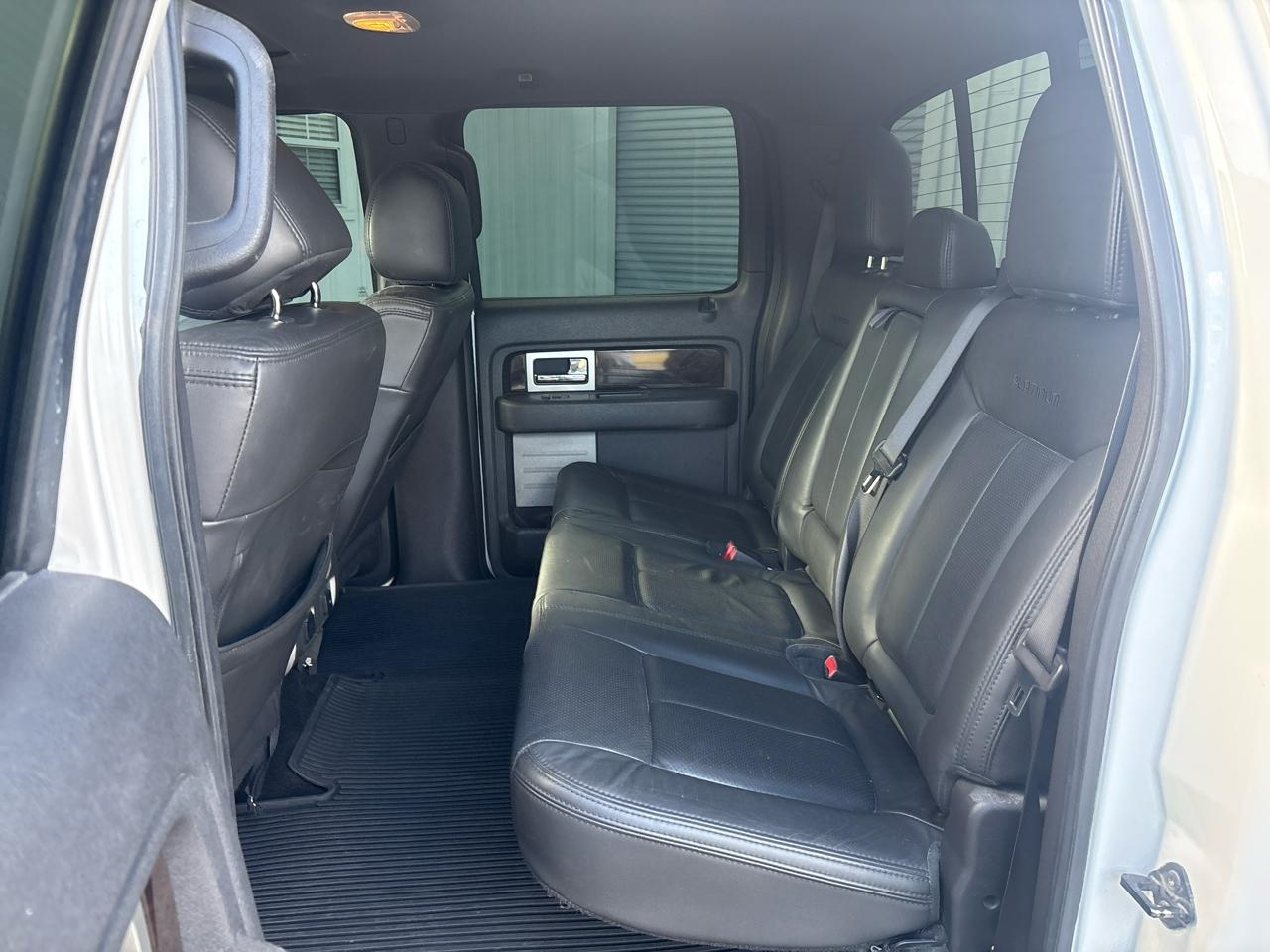 Ford F-150 Platinum SuperCrew 5.5-ft. Bed 4WD 2013