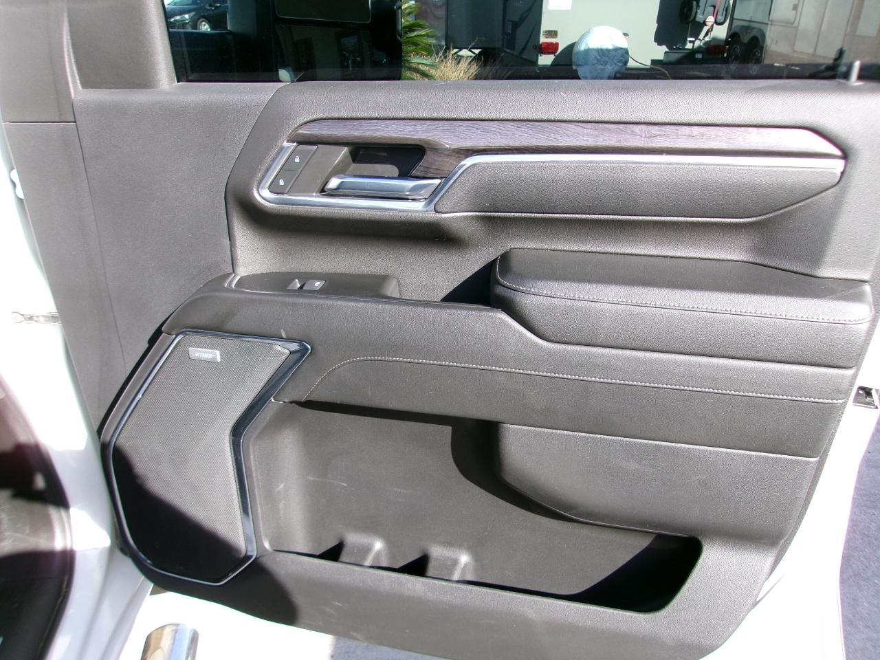 Chevrolet Silverado 2500HD LTZ Crew Cab Long Box 4WD 2024