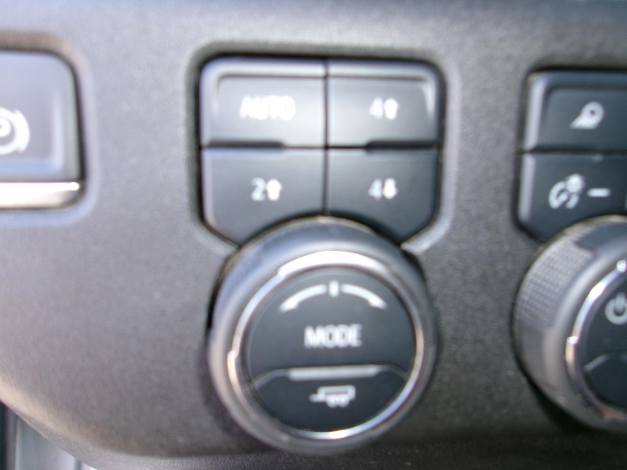 Chevrolet Silverado 2500HD LTZ Crew Cab Long Box 4WD 2024