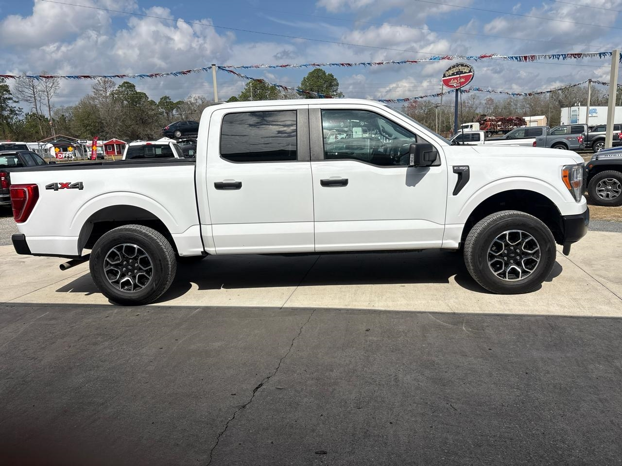 Ford F-150 XL SuperCrew 6.5-ft. Bed 2WD 2022