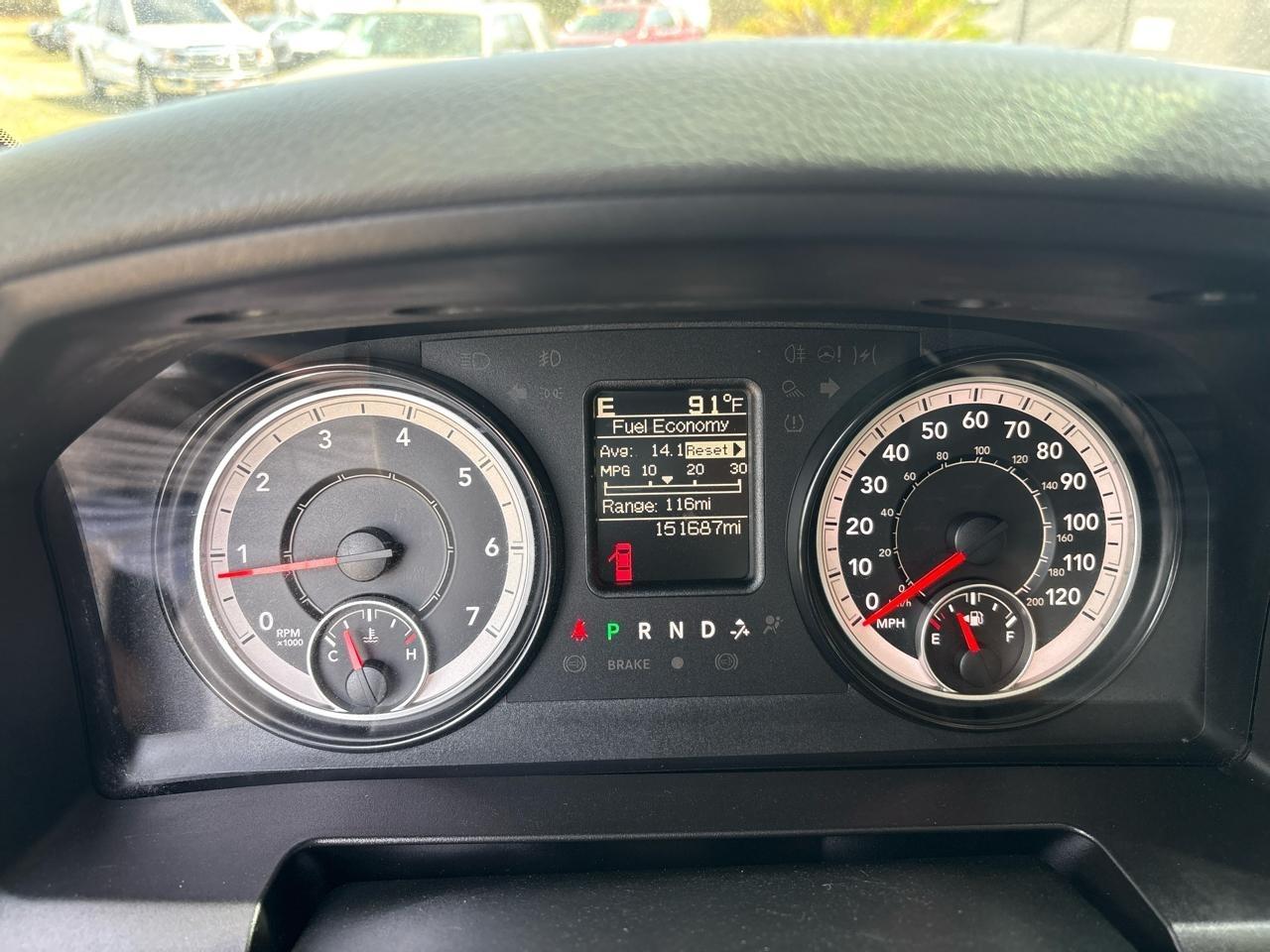 RAM 1500 Tradesman Crew Cab SWB 2WD 2018