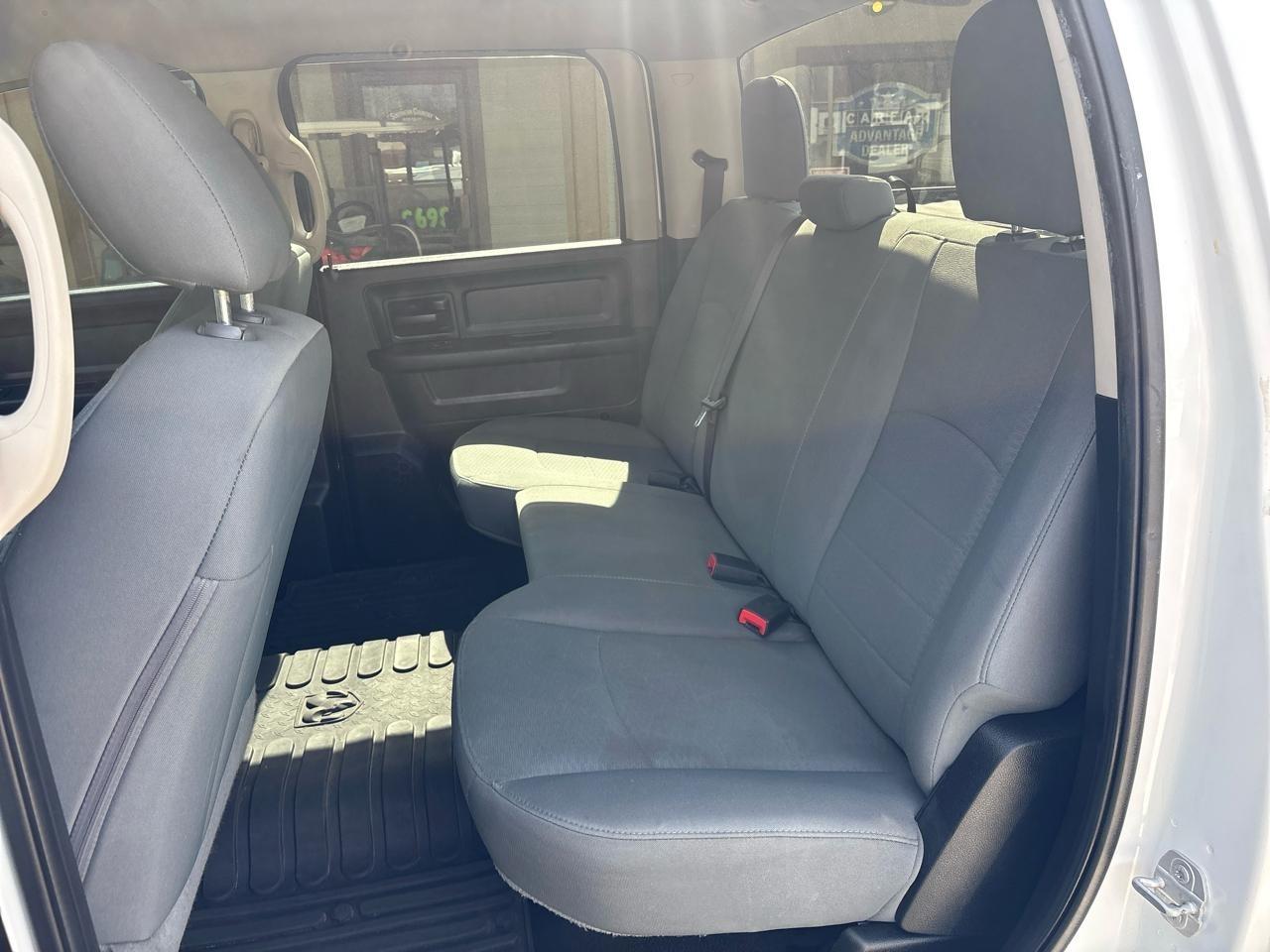 RAM 1500 Tradesman Crew Cab SWB 2WD 2018