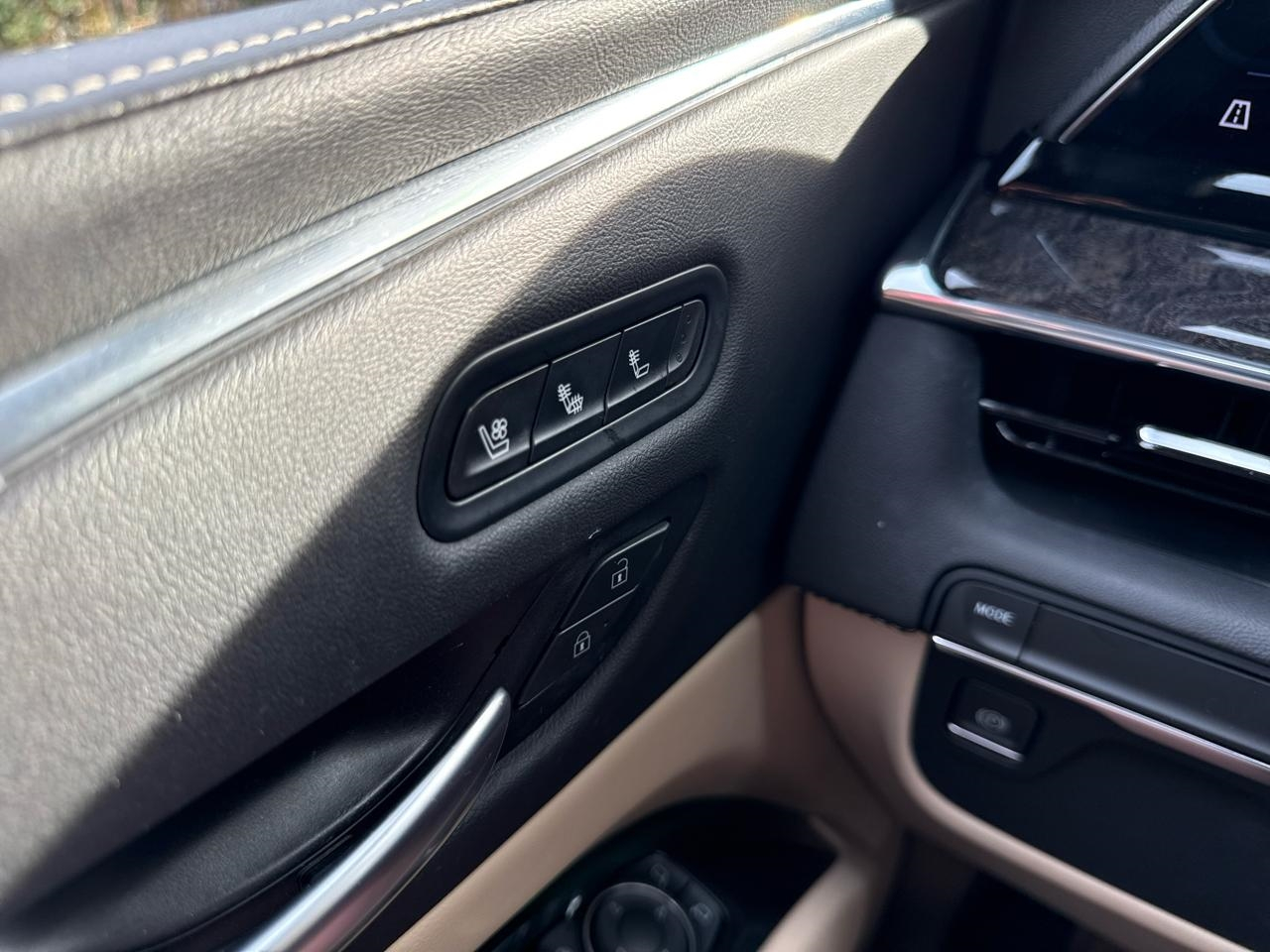 Cadillac Escalade ESV Premium Luxury 2023