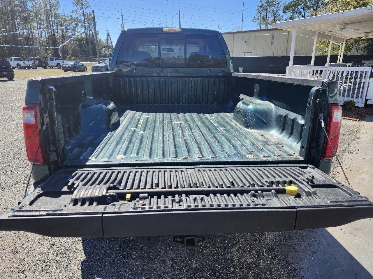 Ford F-350 SD XL Crew Cab 4WD 2010