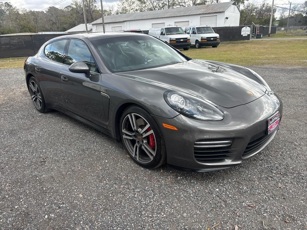 Porsche Panamera GTS 2014