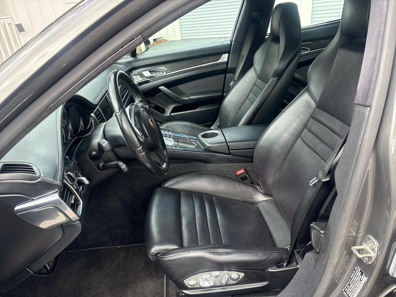 Porsche Panamera GTS 2014